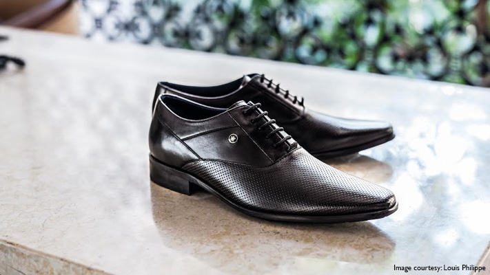 dress shoes for short men