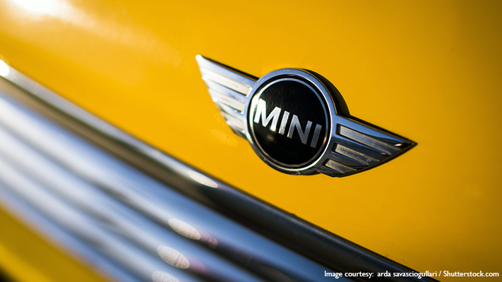 the shinny mini cooper emblem the shinny mini cooper emblem